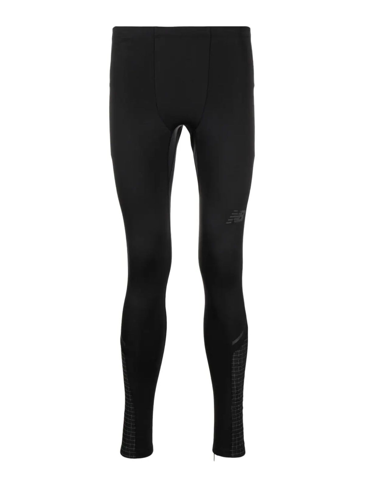 tight-black-new-balance-quaranta-europe